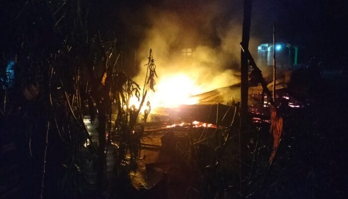 Rumah Samsun di Tempilang Rata Dengan Tanah, 4 Motor Ludes Terbakar 