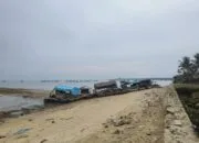 6 Unit Ponton Tambang Timah Diamankan Polisi di Perairan Mentok, 3 Diantaranya Hancur Diterjang Ombak dan Badai