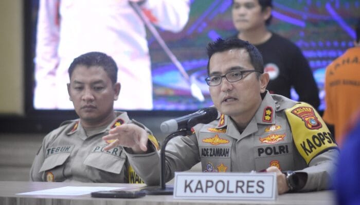 Pimpin Tim Gabungan, Kompol Iman Sukses Gunakan Metode Controlled Delivery Gagalkan Peredaran 24 Kilogram Ganja