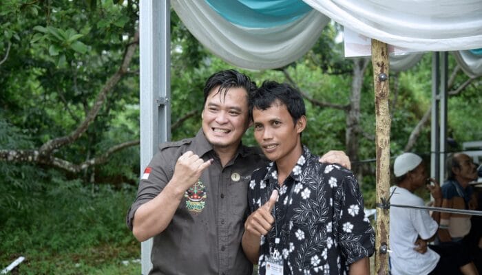 Tinjau Langsung Pelaksanaan Pemilu di Parittiga,  Bong Ming Ming : Pemilu Adalah Perjuangan Rakyat