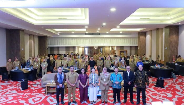 ASN di Tiga Wilayah Ikut Literasi Digital Kemenkominfo RI, Lusje Anneke : Tekuni Materinya dan Terapkan