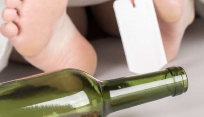 Oswin Ditemukan Tewas di Pos Kamling Mentok, AKP Ecky : Indikasi Awal Diduga Karena Miras