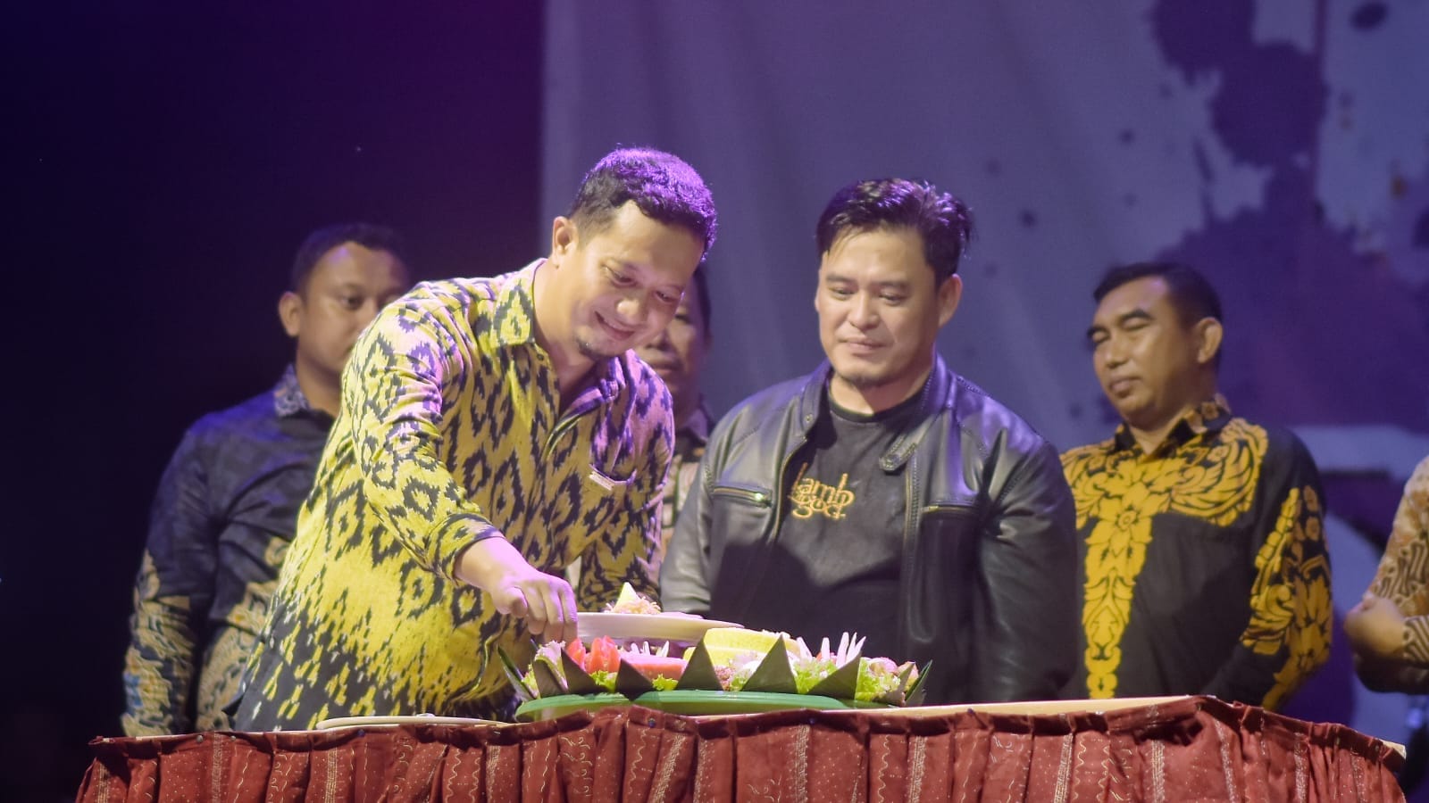 Wakil Bupati Bangka Barat, Bong Ming Ming saat menghadiri Parittiga Expo.