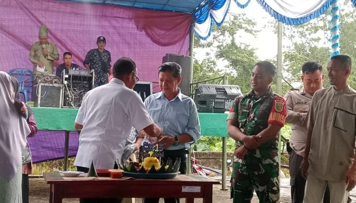 Rasa Syukur Babinsa Koramil 431-01 di Hari Ulang Tahun Desa Mislak