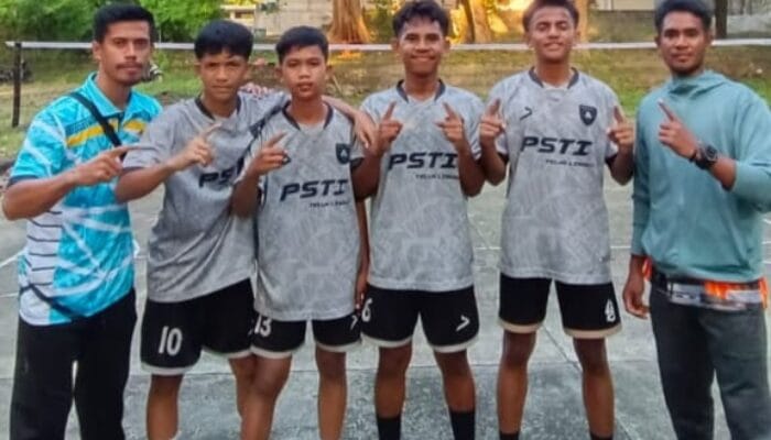 Arjuna dan Fahri Siswa SMAN 1 Parittiga, Bawa Tim Takraw Babar Raih Medali Emas di Popda Babel 2024
