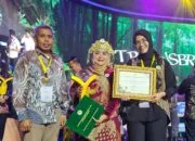 Pertamina Patra Niaga Regional Sumbagsel raih penghargaan KLHK kategori proklim lestari dari Kementerian Lingkungan Hidup dan Kehutanan (KLHK) di Jakarta Convention Center, Jakarta Pusat, Jumat (9/8/2024).