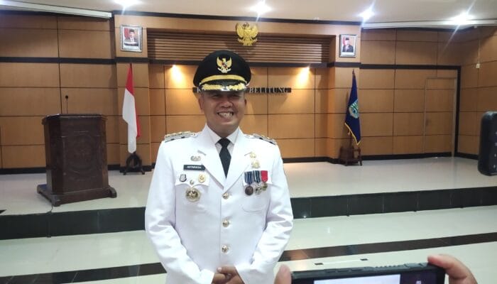 Mikron Antariksa Jabat Pj Bupati Belitung