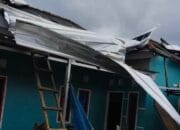 12 Rumah di Bangka Barat Rusak Diterjang Angin Puting Beliung