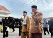 Dikawal Pendekar Silat, Sukirman-Bong Ming Ming Daftar ke KPU Bangka Barat