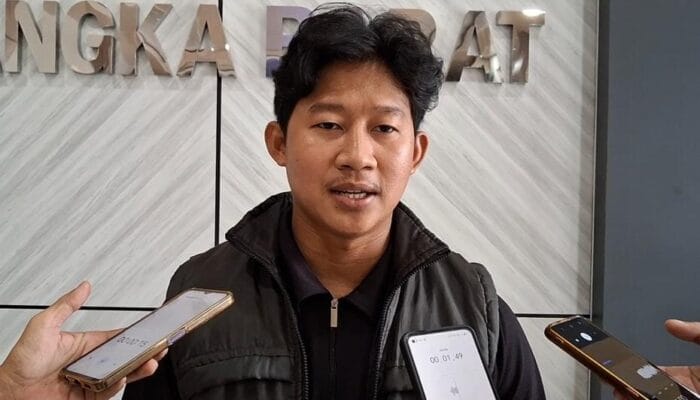 Mencuri Jengkol, Pria di Bangka Barat Diamuk Warga dan Motor Dibakar