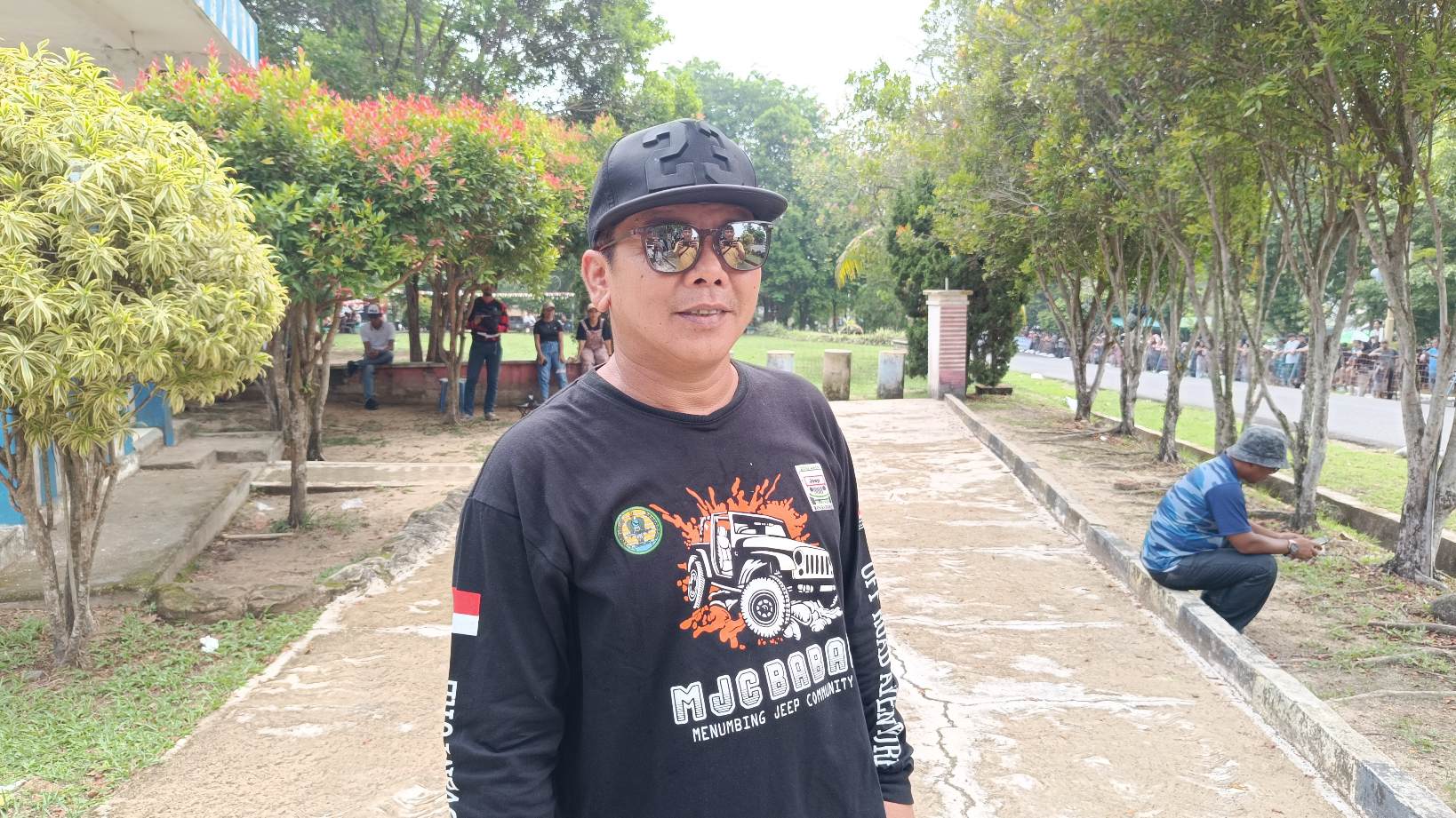 Anggota DPRD Bangka Barat Eddy Arif saat berada di sirkuit Tugu Sorkarno-Hatta. Foto: Rizki Ramadhani.