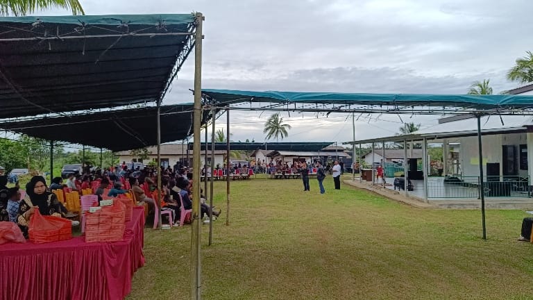 Pertemuan warga dengan PT. BPL Foto: Rizki Ramadhani