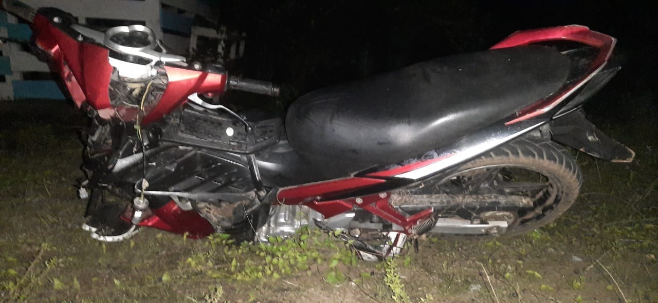 Sepeda motor yang mengalami kecelakaan lalu lintas di Parittiga. Foto: Istimewa.