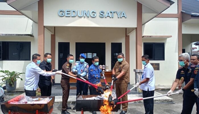 Kasus Narkotika Meningkat, Kejari Musnahkan 472 Gram Sabu