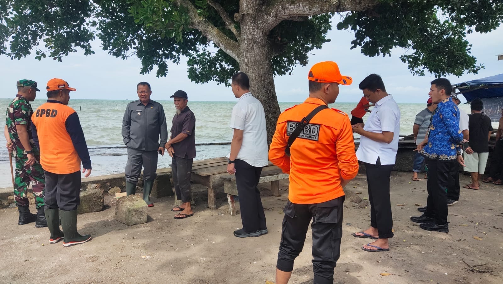 BPBD Belitung Meninjau Perairan. Foto: Jualian.