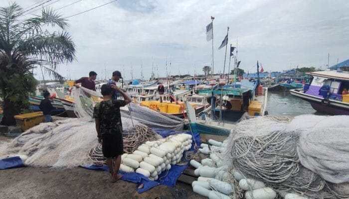 Ancaman Cuaca Ekstrem, Nelayan di Belitung Tak Berani Melaut