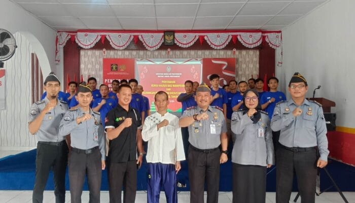 Warga Binaan Rutan Mentok Terima Remisi Khusus Hari Raya Natal