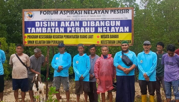Masyarakat Bakal Bangun Dermaga Tambat Kapal Nelayan di Pantai Baru Mentok
