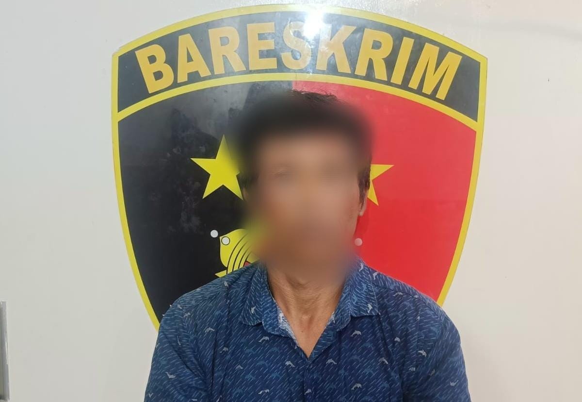 ED saat diamankan di Mapolres Bangka Barat. Foto: Istimewa.