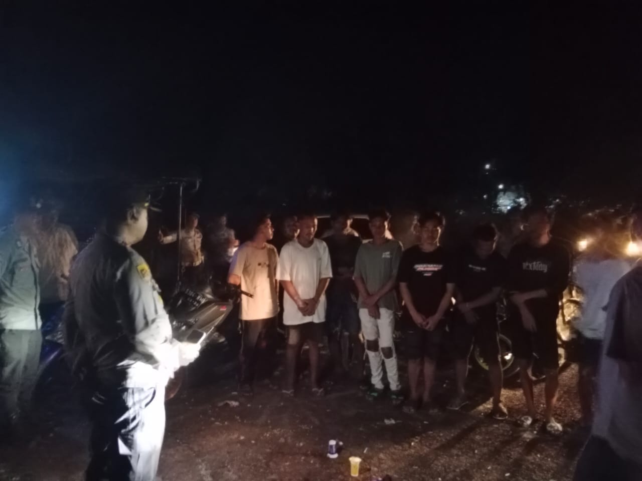 Polsek Jebus razia tempat tongkrongan remaja di Parittiga.