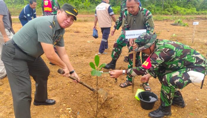 TMMD ke-123, Kodim 0431/Babar Bangun Talud dan Aula Sekolah