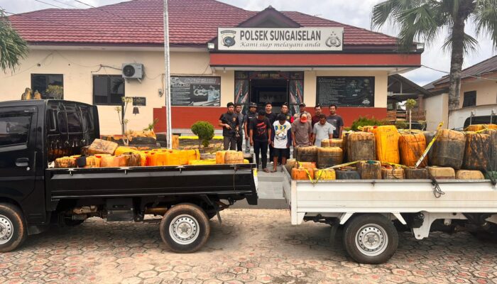 Polisi Amankan 4 Pelaku Penyelewengan BBM Subsidi
