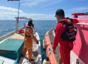 Mesin Kapal Mati, Dua Nelayan Dievakuasi Tim SAR