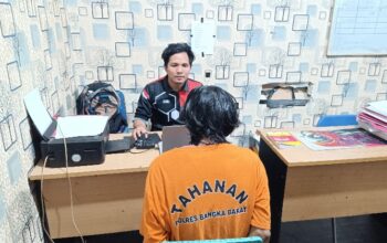 G alias F saat diamankan di Mapolres Bangka Barat. Foto: Sorotanbangka.