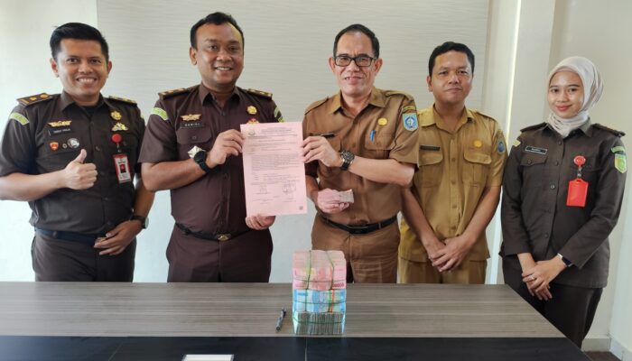 Kejari Bangka Barat Selamatkan Uang Negara Rp 221 Juta dari Kasus Tipikor