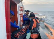 Basarnas Evakuasi Jenazah Nakhoda TB Bening III