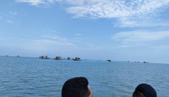 Puluhan PIP Gasak Perairan Teluk Inggris Mentok, Hasil Tambang Dijual Bebas