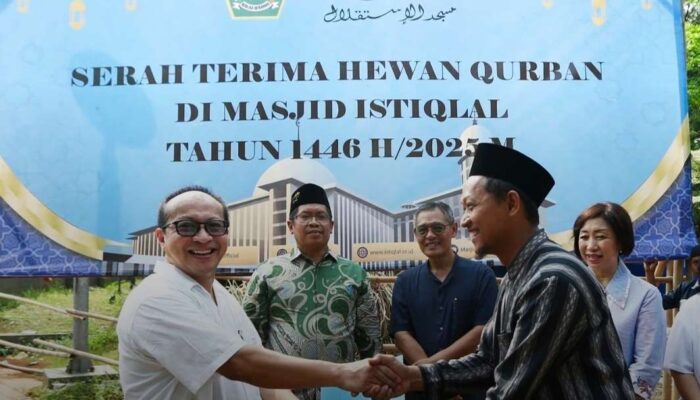 Gereja Katedral Jakarta Sumbang Hewan Kurban untuk Masjid Istiqlal