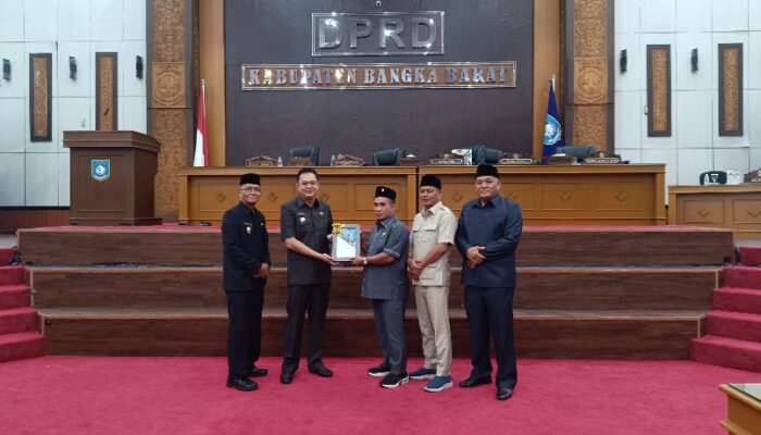 Harapan Markus Usai Sampaikan Rancangan KUPA Babar 2025 ke DPRD