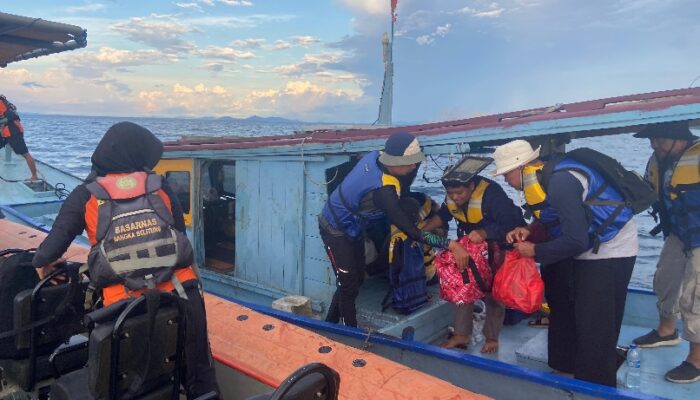 Kapal Alami Mati Mesin di Perairan Belitung, 6 Peneliti BRIN Dievakuasi Basarnas