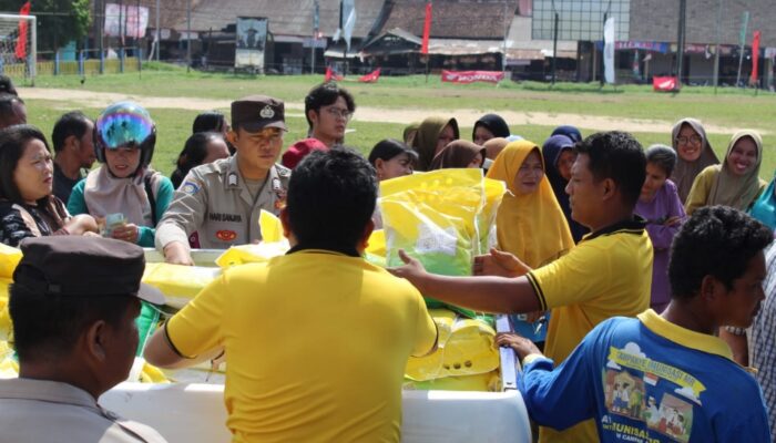 Polres Bangka Barat Salurkan 23,8 Ton Beras Murah untuk Masyarakat