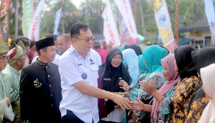Bupati Markus Luncurkan Kompetisi Desa Bersih dan Konsep Smart Clean Village di Bangka Barat