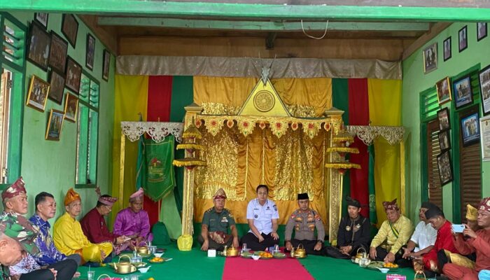 Kapolres Babar Dukung Penuh Pelestarian Tradisi Adat Rabun Pusaka Pelangas