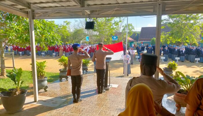 Kapolres Babar Minta Siswa SMKN Mentok Jauhi Narkoba dan Geng Motor