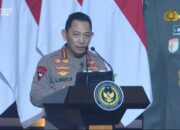 Kapolri Naikkan Pangkat 27 Pati, Karyoto dan Suyudi Sandang Bintang Tiga