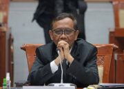 Reshuffle Sejumlah Menteri, Mahfud MD Beri Dua Jempol untuk Prabowo
