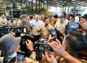 Prabowo Saksikan Penyerahan Aset 6 Smelter dan Ratusan Alat Berat ke PT Timah