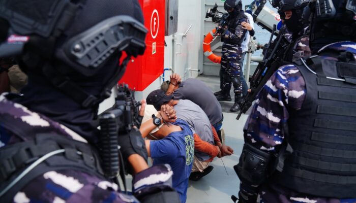 Ribuan Personel TNI Dilibatkan Tangani Tambang Timah Ilegal, Ini Penjelasan Menhan