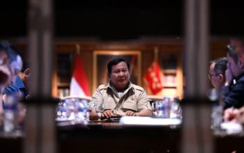 Prabowo Gelar Pertemuan Tertutup Bahas Satgas Penertiban Kawasan Hutan dan Pertambangan. Foto: Istimewa.