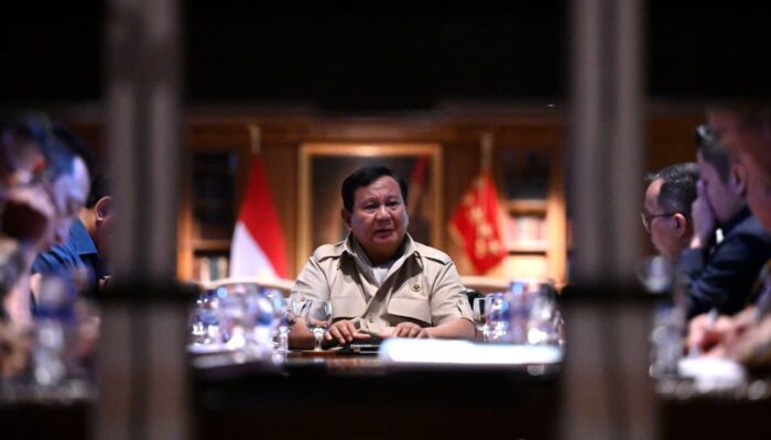 Prabowo Gelar Pertemuan Tertutup Bahas Satgas Penertiban Kawasan Hutan dan Pertambangan Ilegal