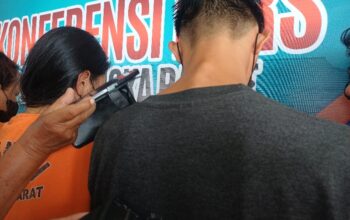 EG saat diamankan polisi. Foto: Ist.