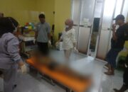 Jenazah pekerja dievakuasi ke Puskesmas. Foto: Ist/Satpolairud Polres Babar.