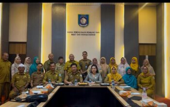 Rapat persiapan penilaian Posyandu. Foto: Ichariady