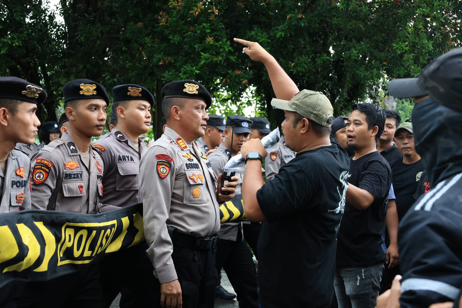 Simulasi demontrasi Polda Bangka Belitung. Foto: Humas