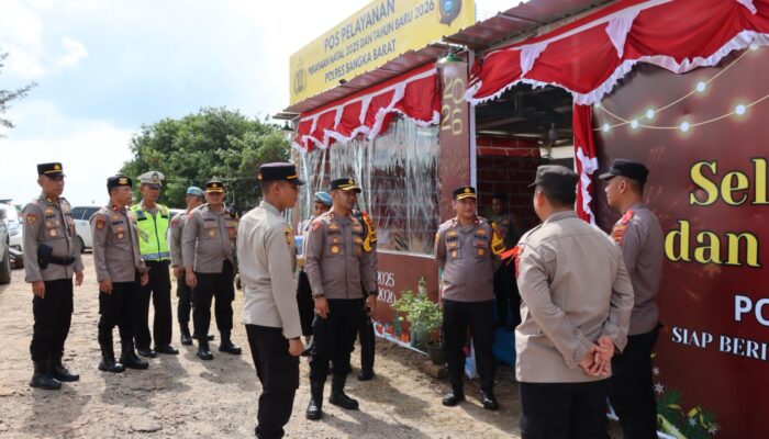 Kapolres Bangka Barat Cek 4 Pos Pengamanan Nataru, Pastikan Pelayanan Publik Berjalan Optimal