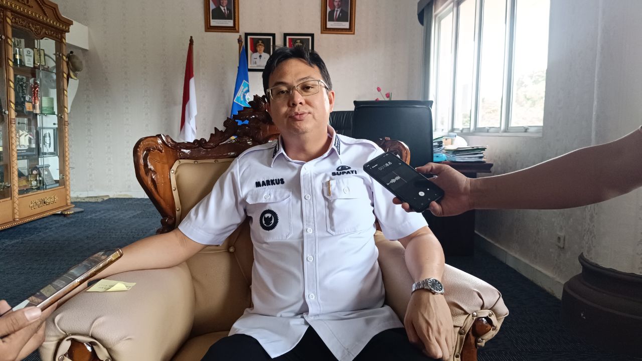 Bupati Bangka Barat, Markus. Foto: Rizki Ramadhani